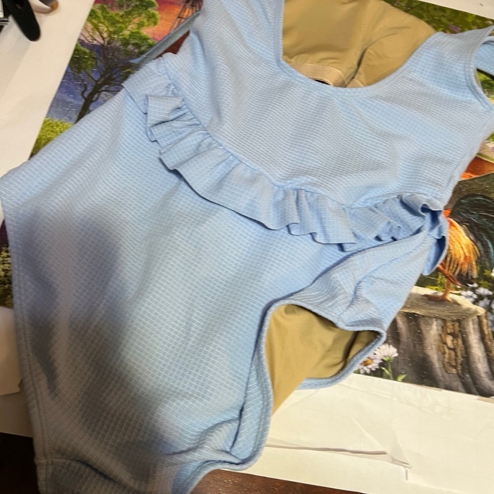 Kortni Jeane bathing suit - Picture 4 of 6